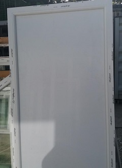 900X1900 FIX fehér stadur Ablak sérült 2.jpg